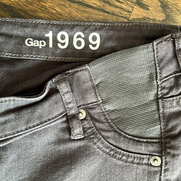 Gap women’s grey skinny jeans - Picture 3 of 7
